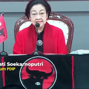 Tak Hadir Dalam Acara HUT PDIP ke-51, Hubungan Jokowi dan Megawati Renggang? Megawati Lantik Pengurus Baru, Ahok dan Ganjar Pranowo Diangkat sebagai Pengurus PDIP Megawati Siap Tuntut Keadilan Jika Hasto Kristiyanto Ditangkap Megawati Putuskan Pimpin PDIP Lagi di Tengah Isu Pengambilalihan