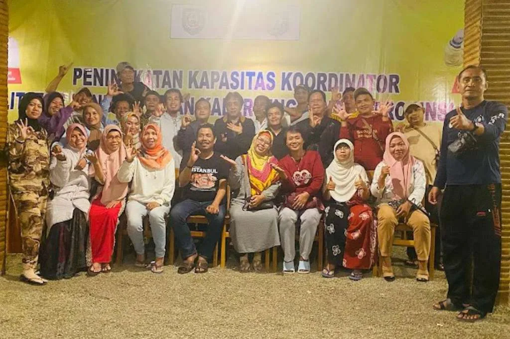 Usin Sembiring Bersama DLHK Provinsi Bengkulu Tingkatkan Kapasitas Koordinator Lingkungan