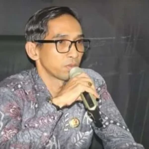 Ada Pelanggaran Pemilihan, TPS 8 Meral Karimun Gelar Pemungutan Suara Ulang Ada Pelanggaran Pemilihan, TPS 8 Meral Karimun Gelar Pemungutan Suara Ulang