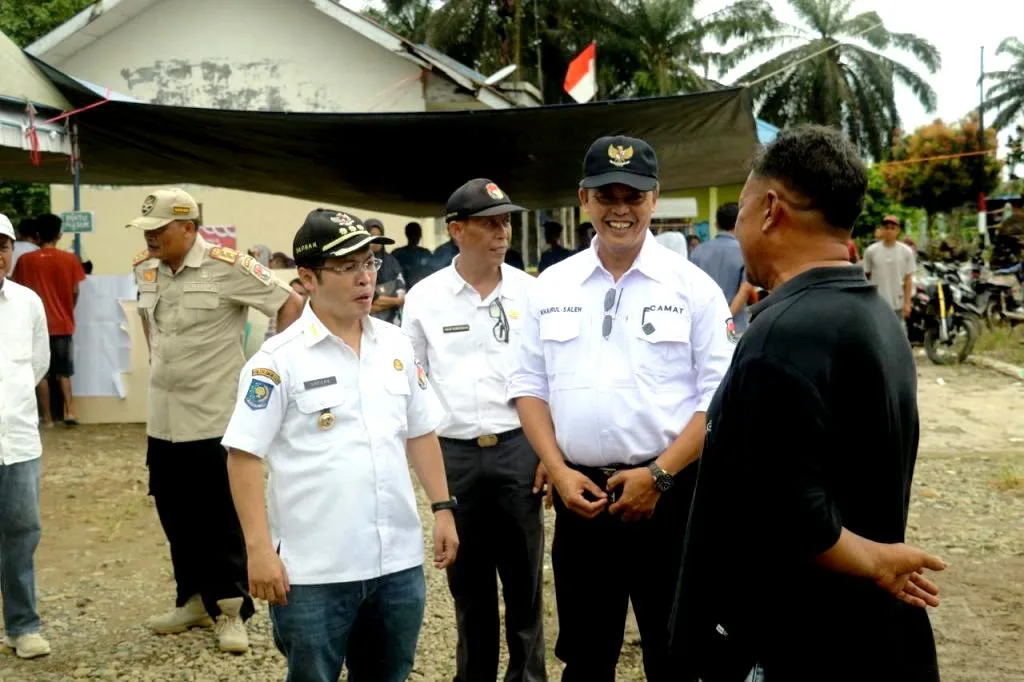 Bupati Sapuan Tinjau Beberapa TPS Jelang Pemilu Tahun 2024 di Mukomuko