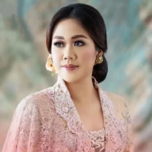 Elisa Ermasari, Kandidat Terbaik untuk Wakili Bengkulu di DPD RI 2024 Elisa Ermasari, Kandidat Terbaik untuk Wakili Bengkulu di DPD RI 2024