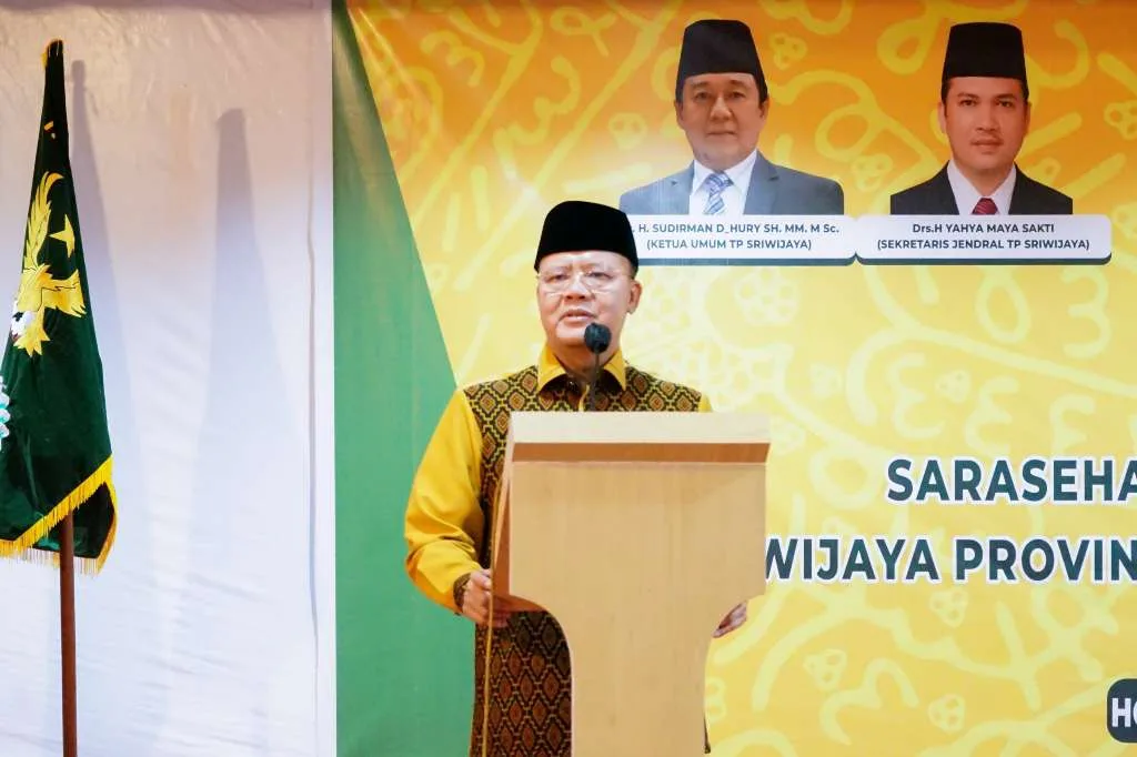 Gubernur Rohidin Salurkan Dana Hibah 200 Juta ke TP Sriwijaya