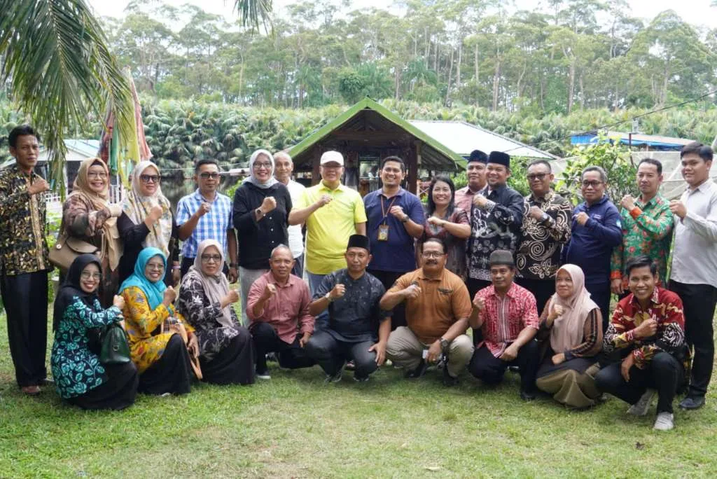 Gubernur Rohidin Soroti Kualitas Pendidikan dan Penerimaan Siswa di Mukomuko
