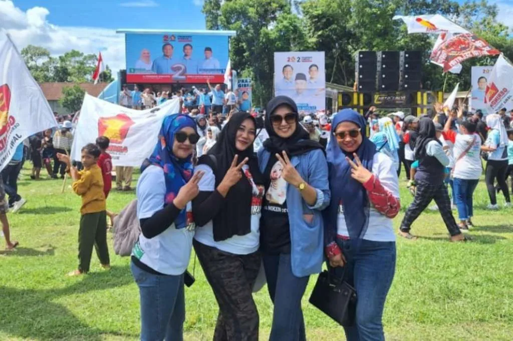 Ikut Goyang Gemoy, Niken Nurma Yunita Optimis Gerindra Menang di Blitar