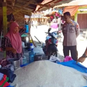 Jelang Bulan Puasa, Tim Gabungan Muspika dan Pemda Kaur Turun ke Pasar Inpres