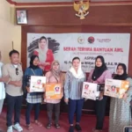 Mba Mita Bagi-bagi 388 Alat Masak Listrik di Desa Slatri