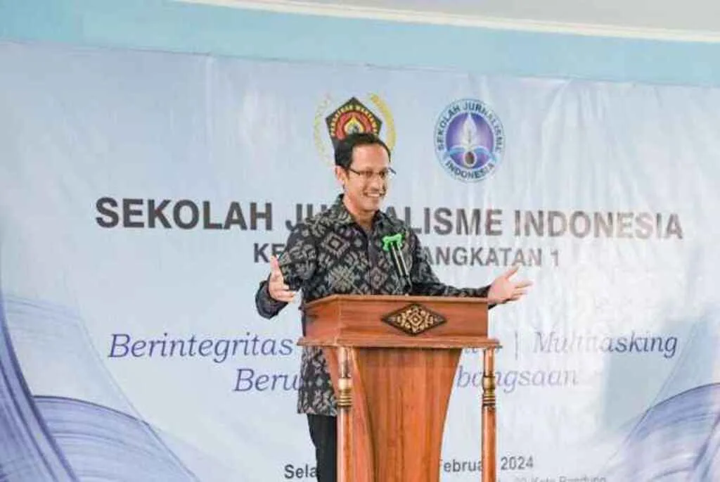 Mendikbudristek Apresiasi Program Sekolah Jurnalisme Indonesia dan Praktisi Mengajar