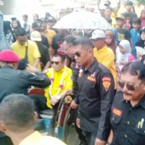 Pamor Wicaksono Kunjungi Posko Pemenangan di Desa Kendawa, Disambut Antusiasme Warga Pamor Wicaksono Kunjungi Posko Kemenangan di Desa Kendawa, Disambut Antusiasme Warga