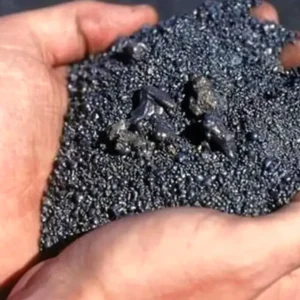 Pasokan Nikel dari Indonesia Melonjak, Harga Nikel Dunia Terjun Bebas Update Harga Global: Minyak Brent Turun, Nikel Menguat Harga Minyak dan Batu Bara Turun, CPO dan Nikel Juga Tertekan Larang Ekspor Nikel, Presiden Jokowi Dorong Hilirisasi Sumber Daya Mineral Harga Nikel Sentuh Titik Terendah dalam Empat Tahun, Minyak Mentah Turun