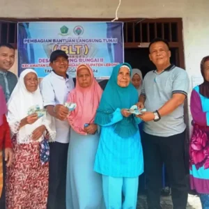 Pemdes Tanjung Bungai II Sukses Salurkan BLT DD Kepada 42 KPM