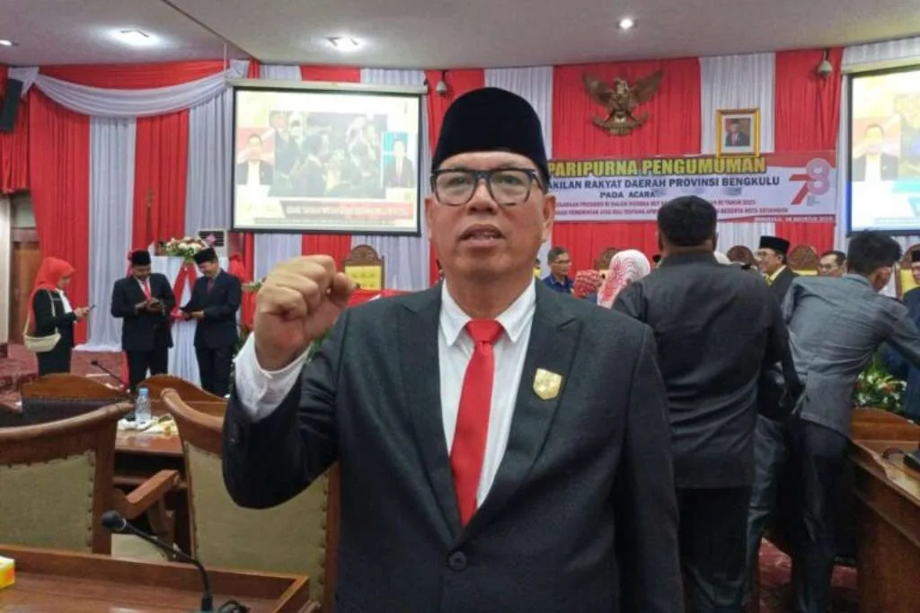 Suimi Fales Soroti Kehilangan PAD Terkait Aset Pantai Panjang Bengkulu