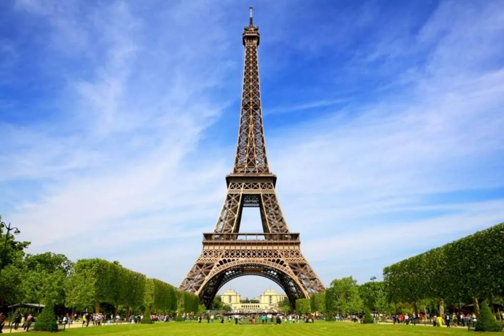 Unik, Medali Olimpiade Paris Terbuat dari Logam Menara EiffelÂ 