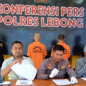 3 Tahun Setubuhi Anak Dibawah Umur, Akhirnya Terbongkar 3 Tahun Setubuhi Anak Dibawah Umur, Akhirnya Terbongkar