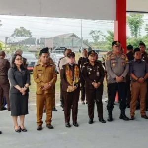 Bupati Lebong Dampingi Kejati Bengkulu Dalam peresmian Rumah RJ