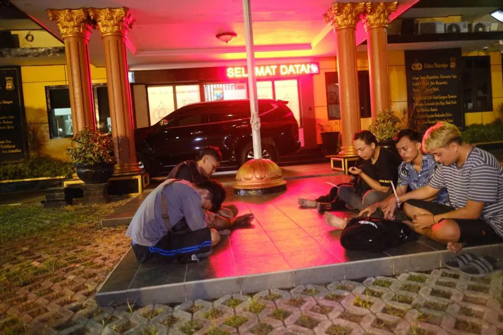 Cegah Perang Sarung, Polres Blitar Kota Amankan 11 Remaja
