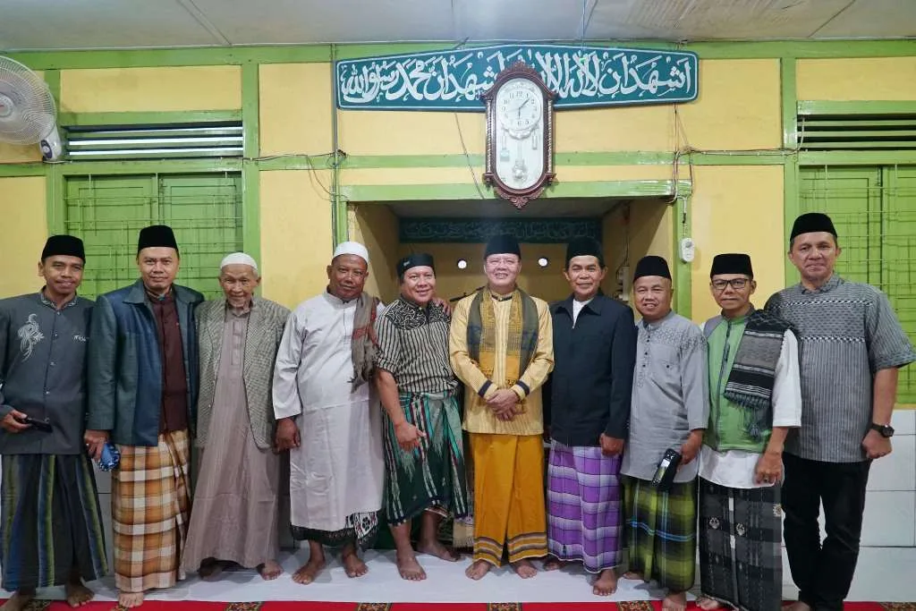 Gubernur Rohidin Letakkan Batu Pertama Pembangunan Musala Ibnu Sabil