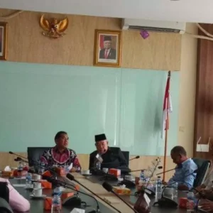Komisi DPRD Bengkulu Berjanji Akan Sampaikan Tuntutan Honorer dan PTT