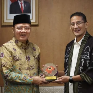 Kunjungan Ke Kemenparekraf, Gubernur Rohidin Bahas Film Biografi Fatmawati