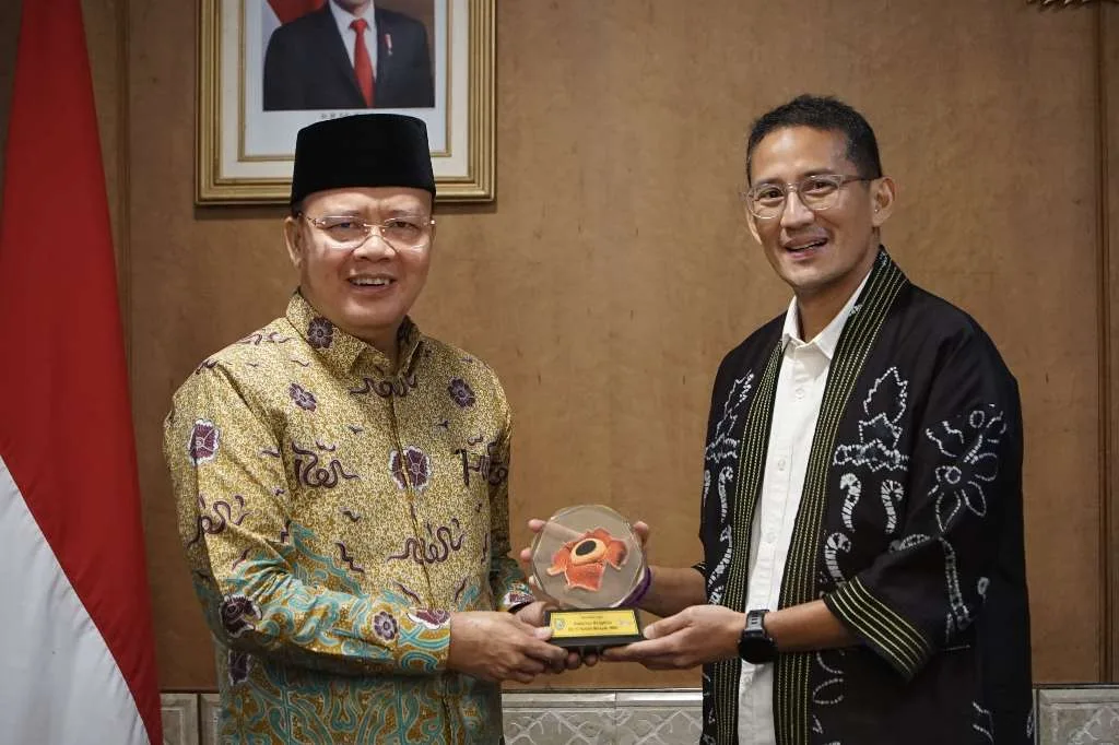 Kunjungan Ke Kemenparekraf, Gubernur Rohidin Bahas Film Biografi Fatmawati