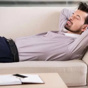 Manfaat Tidur Siang, Kunci Kesehatan dan Produktivitas Manfaat Tidur Siang, Kunci Kesehatan dan Produktivitas