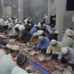 Masjid Kampus UGM Yogyakarta Sajikan Buka dan Sahur Gratis Selama Ramadan Masjid Kampus UGM Yogyakarta Sajikan Buka dan Sahur Gratis Selama Ramadhan