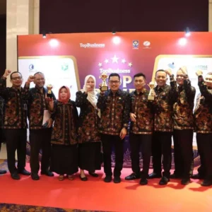 Membanggakan, Brebes Raih Penghargaan Bintang 5 di Top BUMD Awards 2024 Membanggakan, Brebes Raih Penghargaan Bintang 5 di Top BUMD Awards 2024