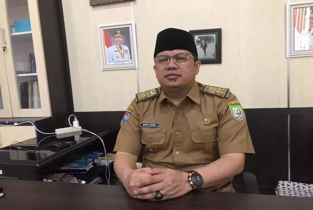 Kepala DPK Meri Sasdi