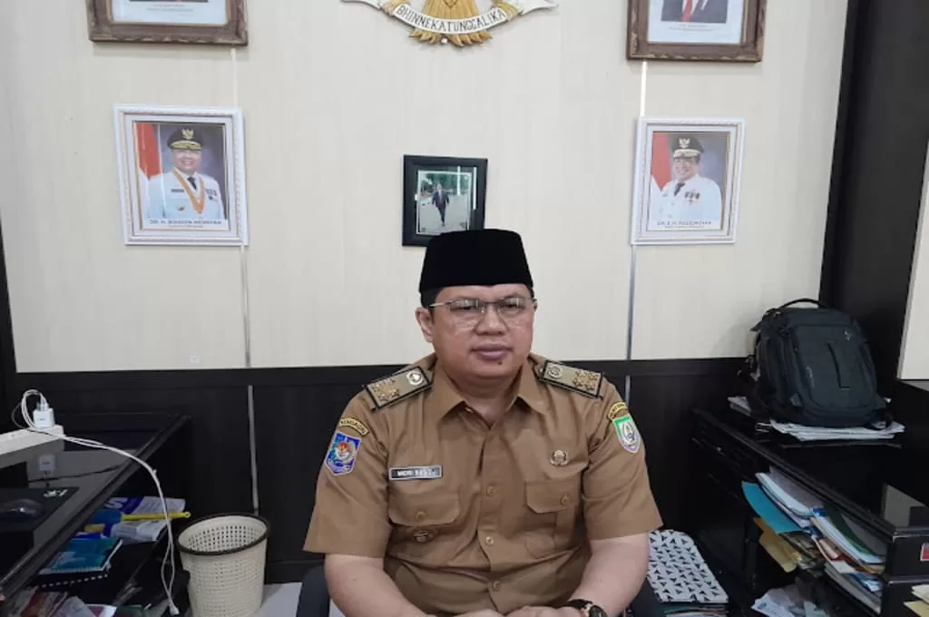 Kepala Dinas Perpustakaan dan Kearsipan Meri Sasdi