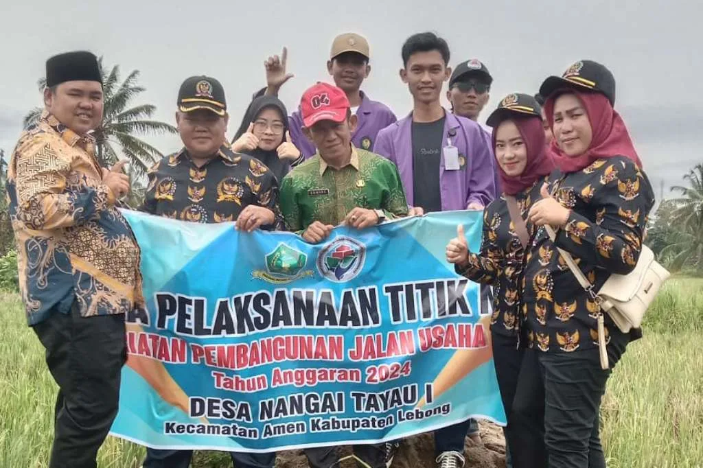 Pemdes Resmikan Pembangunan Jalan Usaha Tani Nangai Tayau I