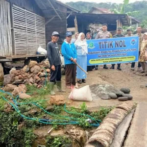 Pemdes Semelako Atas Mulai Pembangunan Fisik Jembatan dan Pelapis Tebing Pemdes Semelako Atas Mulai Pembangunan Fisik Jembatan dan Pelapis Tebing