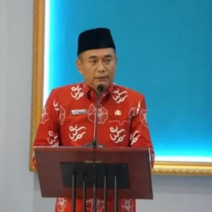 Penjabat Bupati Bengkulu Tengah Dr. Heriyandi Roni