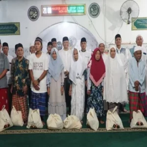 Foto bersama saat laksanakan Safari Ramadhan