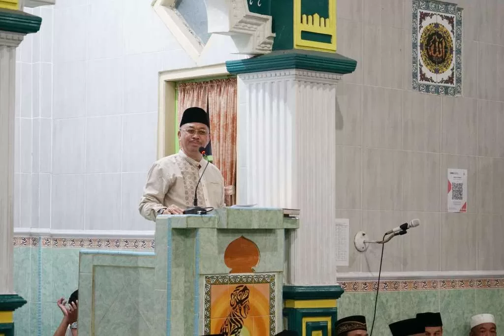 Pemprov Bengkulu dan Mitra Sumbang Dana dan Bantuan untuk Masjid Al Hikmah
