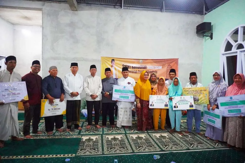 Pemprov Bengkulu Salurkan Bantuan Hibah untuk 10 Masjid di Kabupaten Kaur