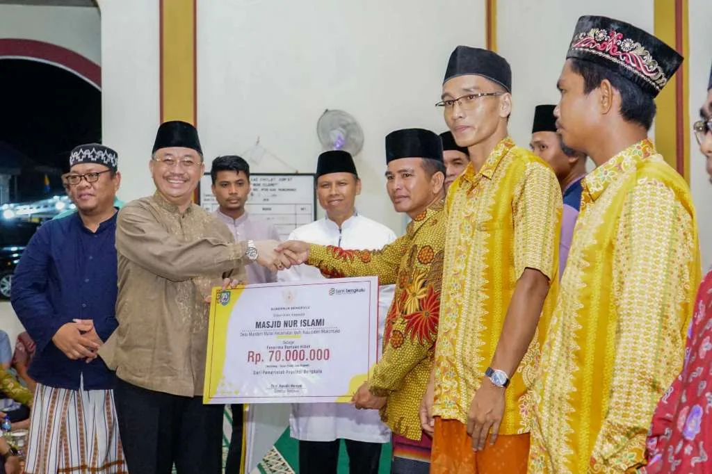 Pemprov Bengkulu Salurkan Dana untuk Pembangunan Masjid di Mukomuko