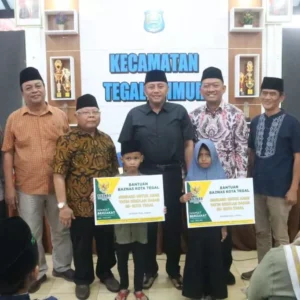Penyaluran Zakat Baznas Kota Tegal, Meringankan Beban 80 Mustahik
