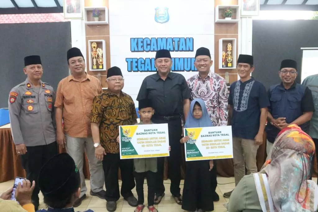 Penyaluran Zakat Baznas Kota Tegal, Meringankan Beban 80 Mustahik