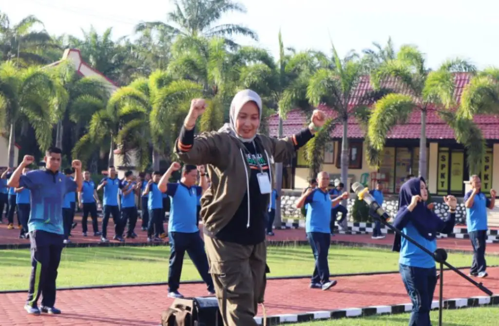 Pupuk Kekompakan dan Kebersamaan, Polres Mukomuko dan Bhayangkari Olahraga Bersama