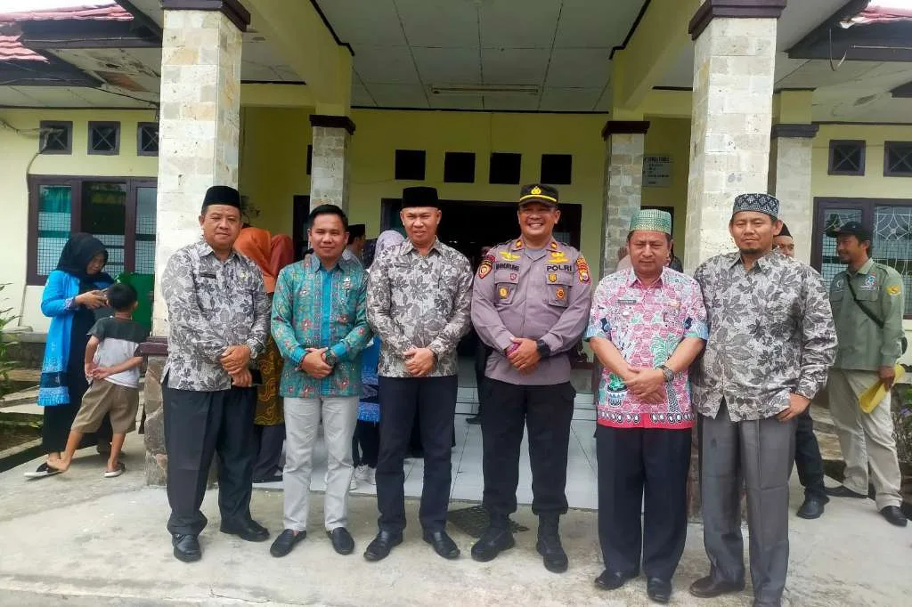 Sertijab Camat Sungai Rumbai, Rudi Hartono Pindah ke Malin Deman