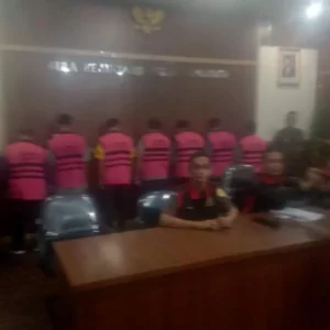 Tujuh Tersangka Dugaan Korupsi RSUD Mukomuko Ditahan Setelah Pemeriksaan