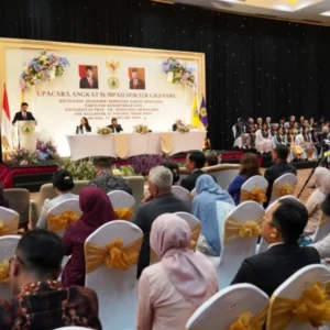 Universitas Moestopo Gelar Pengambilan Sumpah Dokter Gigi Baru Universitas Moestopo Gelar Pengambilan Sumpah Dokter Gigi Baru