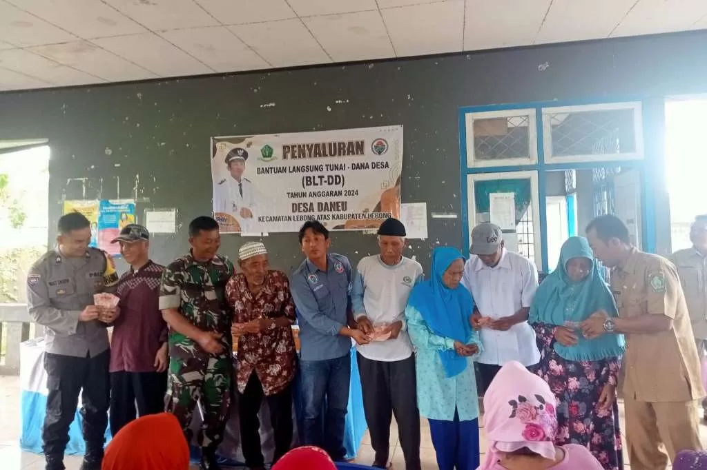 Untuk Persiapan Bulan Puasa, 51 KPM Terima BLT-DD dari Pemdes Daneu