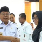 Walikota Blitar Serahkan 302 SK PPPK Formasi Tahun 2023