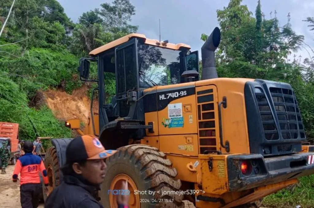 Pemprov Bengkulu dan Pemkab Lebong Kolaborasi Tangani Longsor, Akses Lebong-RL Putus