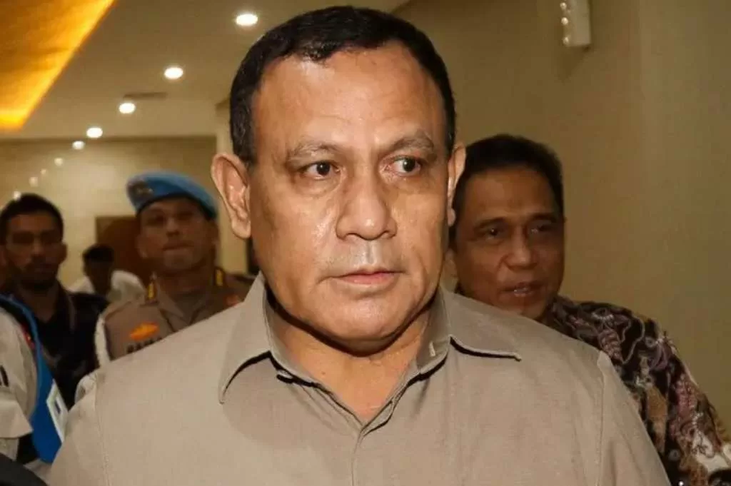 Mantan Ketua KPK Diduga Meminta Uang Sebesar Rp50 Miliar ke SYL Polda Metro Jaya Kesulitan Menahan Firli Bahuri, KPK Siap Ambil Alih Kasus