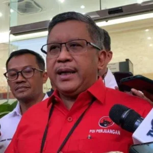 Megawati Dikritik Otto Hasibuan Terkait Surat Amicus Curiae, Ini Kata Sekjen PDIP  Terkait Kasus Korupsi DJKA Kemenhub, Hasto Kristiyanto Mulai Diperiksa KPK Hari Ini
