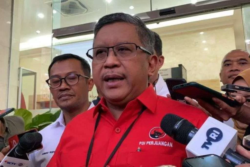 Megawati Dikritik Otto Hasibuan Terkait Surat Amicus Curiae, Ini Kata Sekjen PDIP  Terkait Kasus Korupsi DJKA Kemenhub, Hasto Kristiyanto Mulai Diperiksa KPK Hari Ini