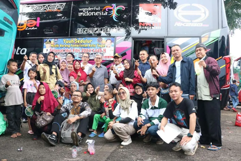 Mudik Kangen, Balik Seneng: PJ Walikota Tegal Lepas Rombongan Pemudik