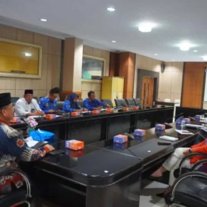 Pemprov Bengkulu Siapkan Langkah Konkrit untuk Revitalisasi Lapangan Merdeka Pemprov Bengkulu Siapkan Langkah Konkrit untuk Revitalisasi Lapangan Merdeka