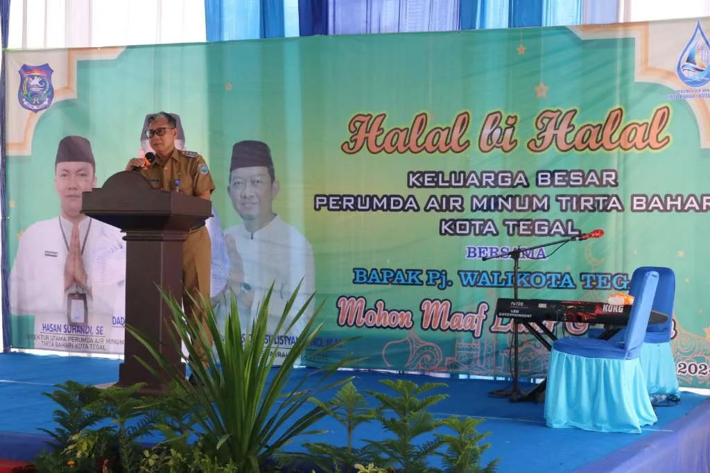 Pj Walikota Tegal Ajak Warga Perumda Tirta Bahari Jaga Lingkungan